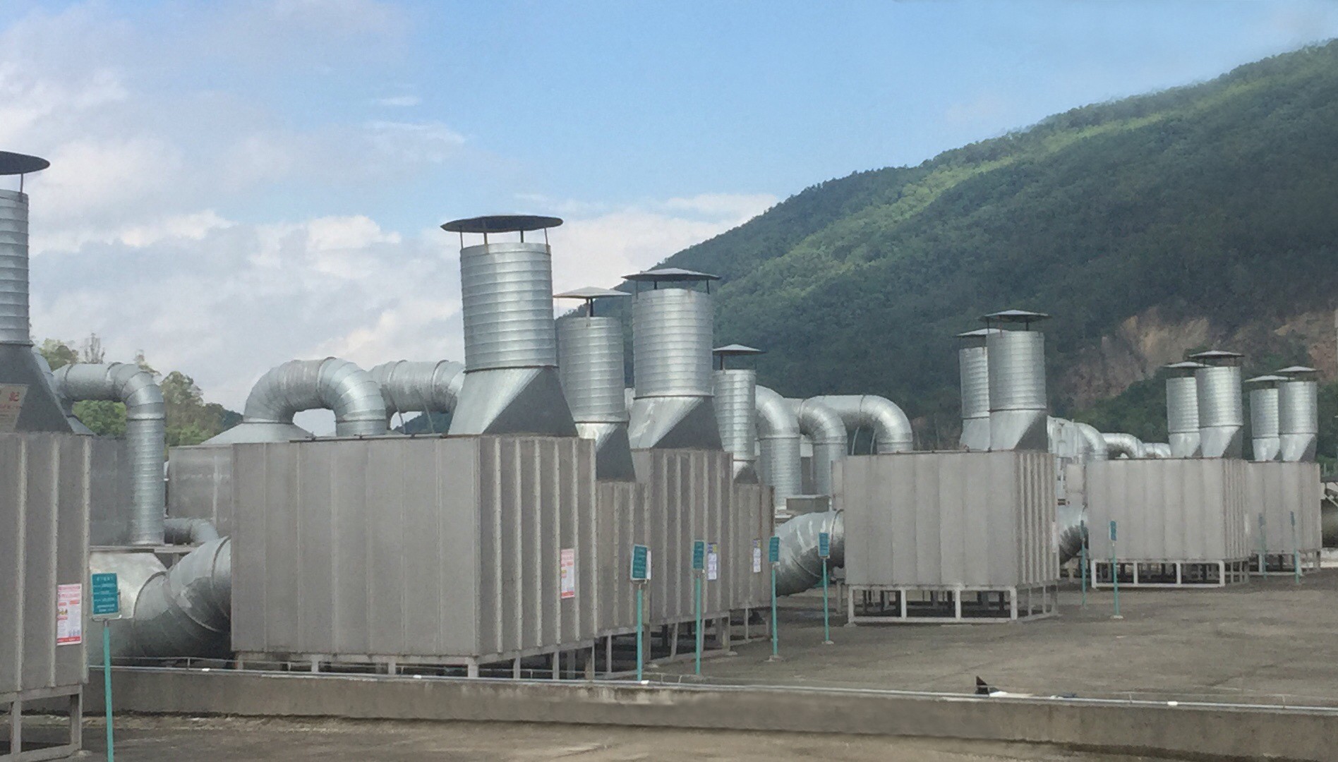 涂裝廢氣處理工程,工業(yè)廢氣處理工程 涂裝廢氣處理工程,工業(yè)廢氣處理工程